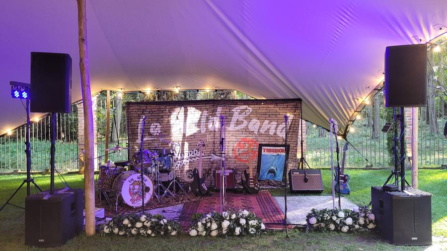 Escenario La Wild Band